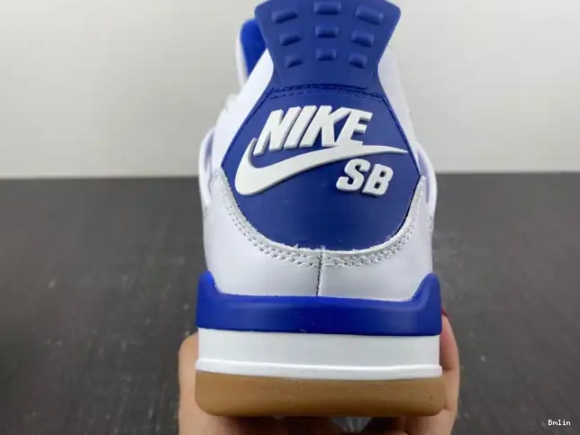 Bmlin Retro SB DR5415-140 4 Jordan Blue Pine 0617